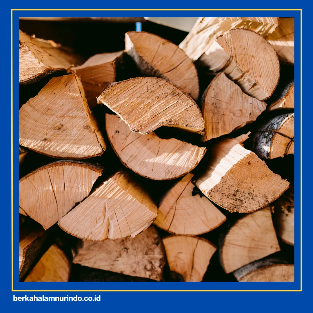 decking kayu taman