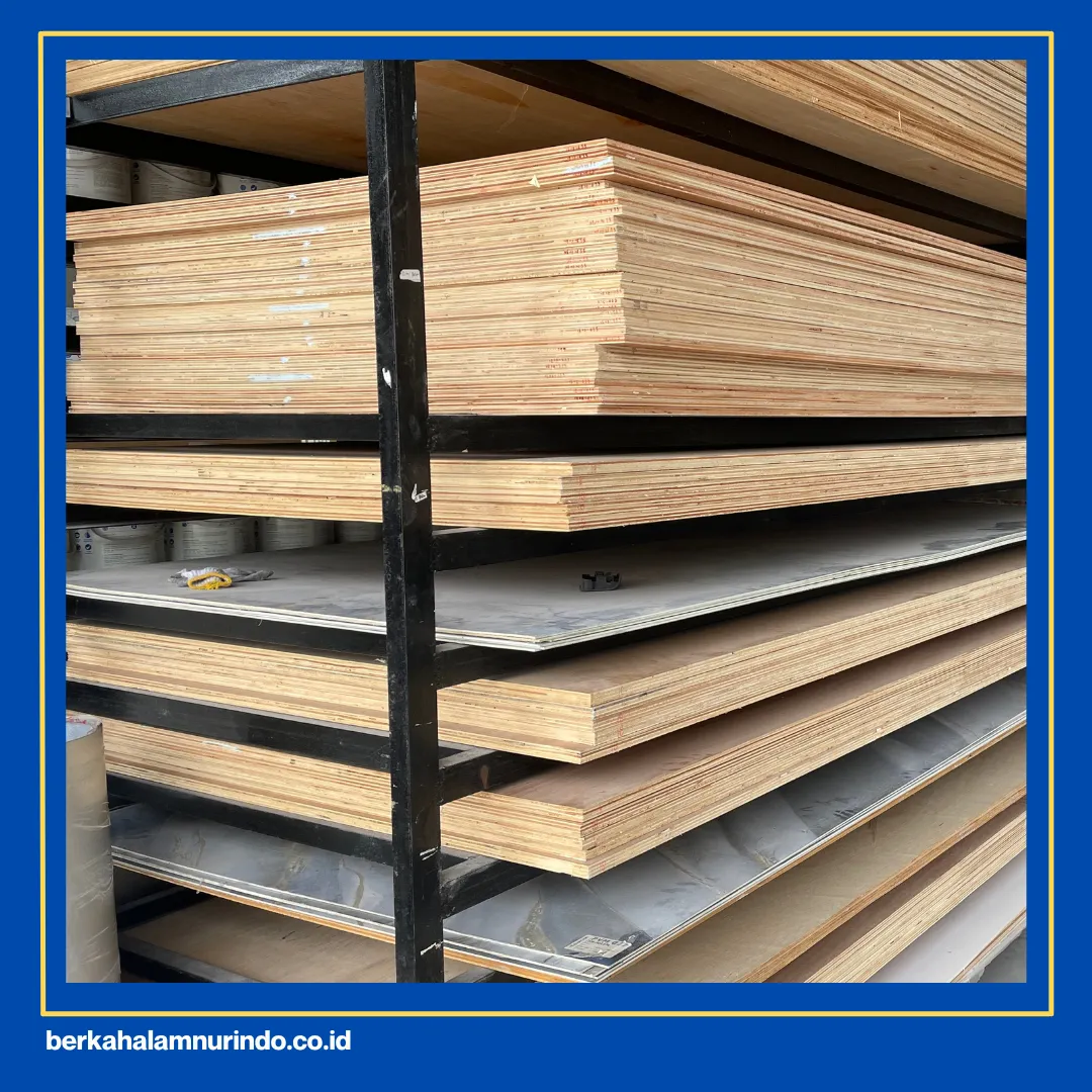 Usaha jual kayu bangunan