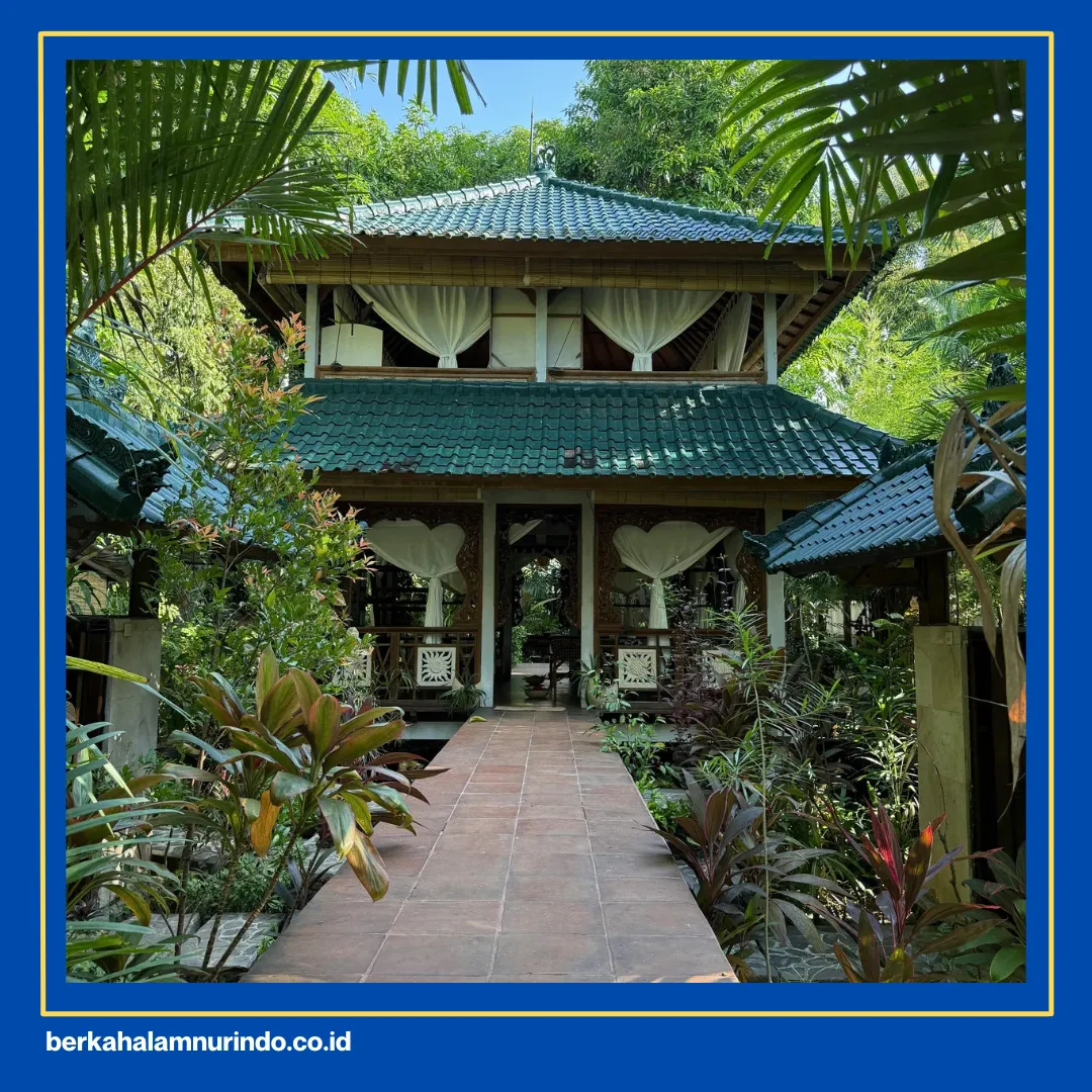 bangunan villa kayu